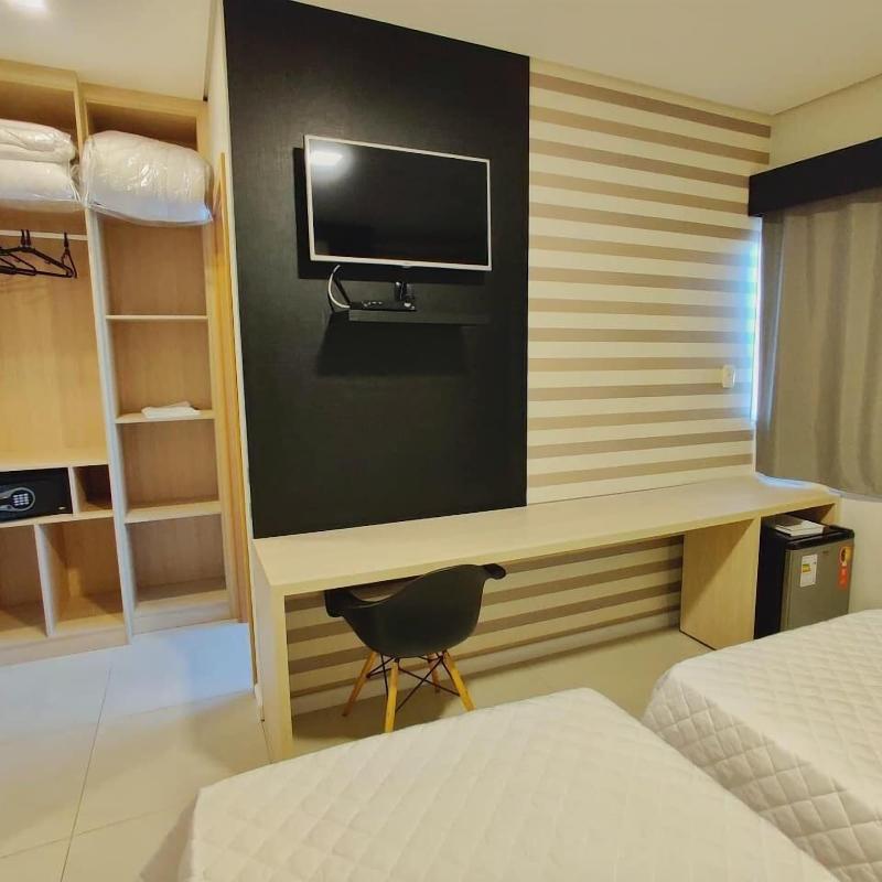 Mogano Express Hotel image