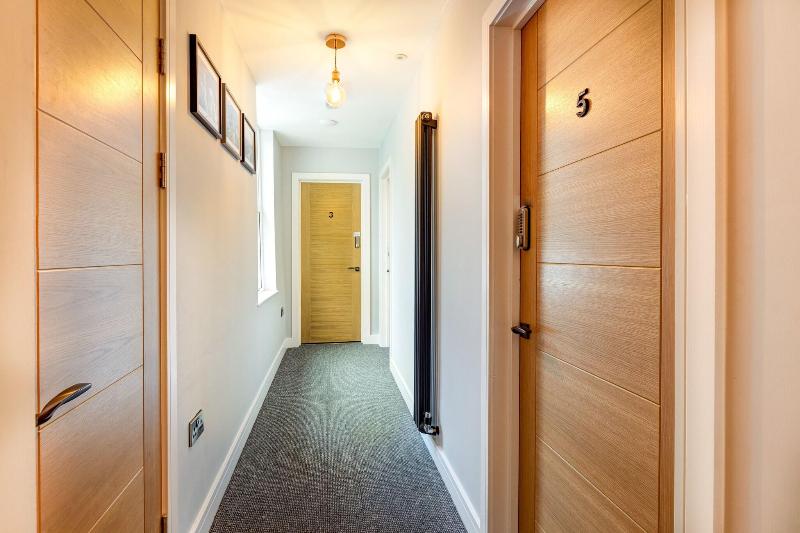 Bondgate Hotel East Midlands Airport image