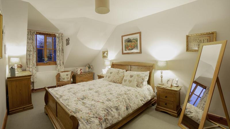 Osborne Steading image
