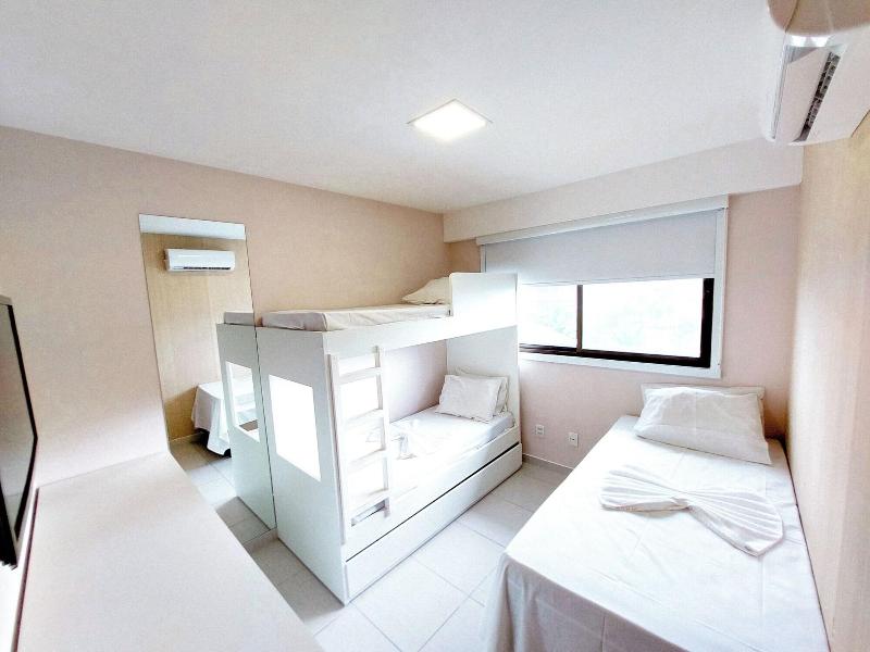 Flats no Cupe Beach Living image