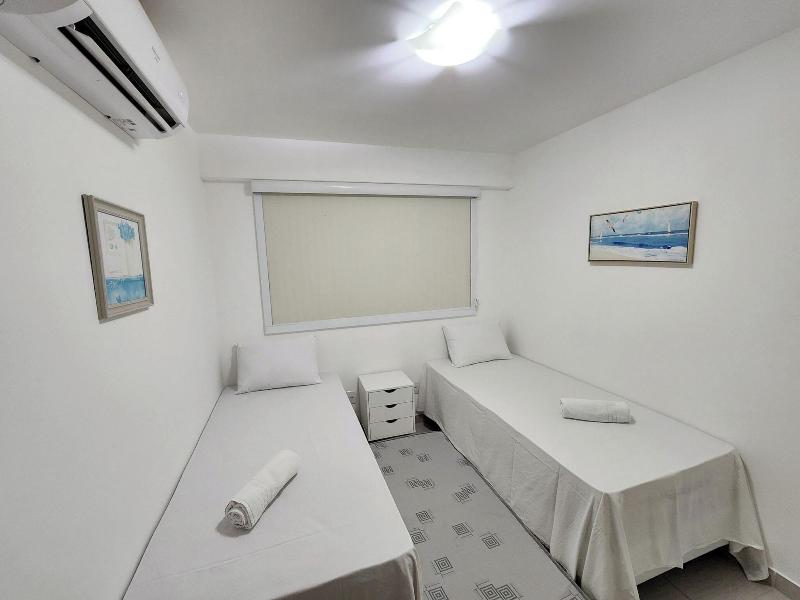 Flats no Cupe Beach Living image