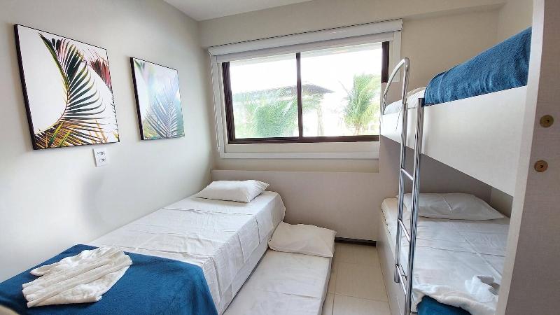 Flats no Cupe Beach Living image
