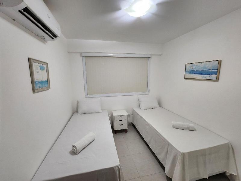 Flats no Cupe Beach Living image