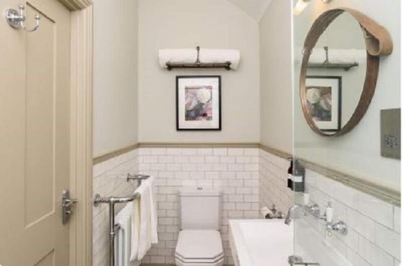 The George Inn image