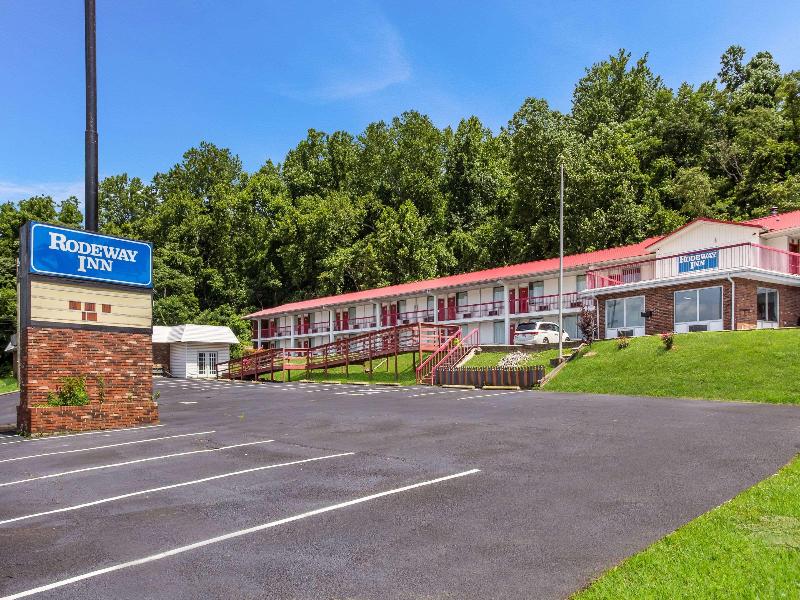 Rodeway Inn South Point, OH. image