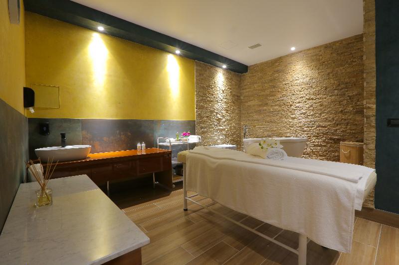 Marjan Plaza Hotel image