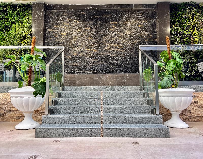 Marjan Plaza Hotel image