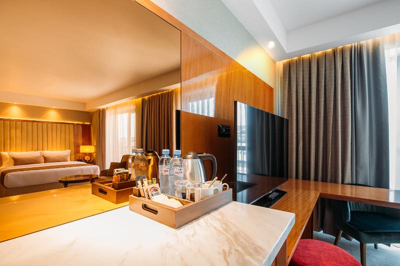 Marjan Plaza Hotel image