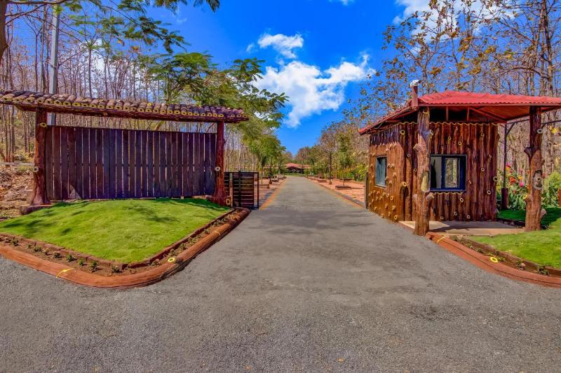 Club Mahindra Netrang image