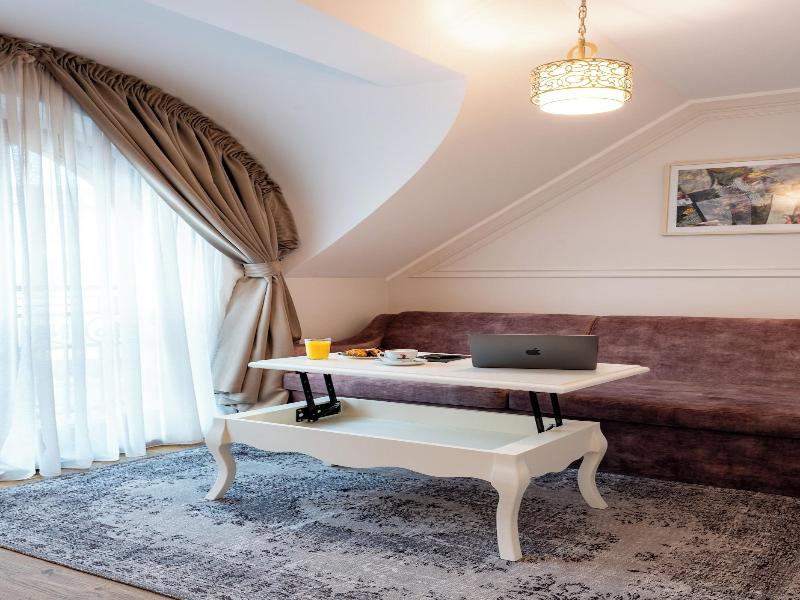 Villa Flavia Heritage Hotel image