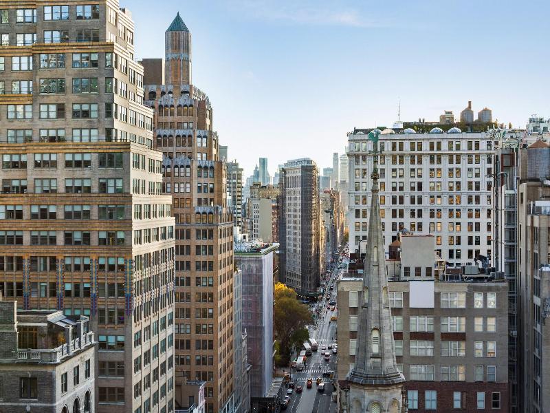 Le Meridien New York, Fifth Avenue image
