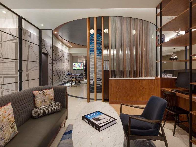Le Meridien New York, Fifth Avenue image