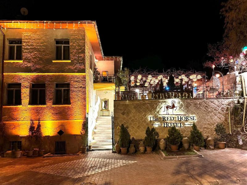 Red Horse Hotel 5