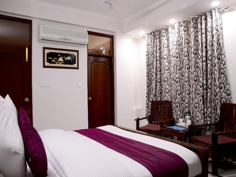Oyo 4492 Home Stay Sukh Vilas image
