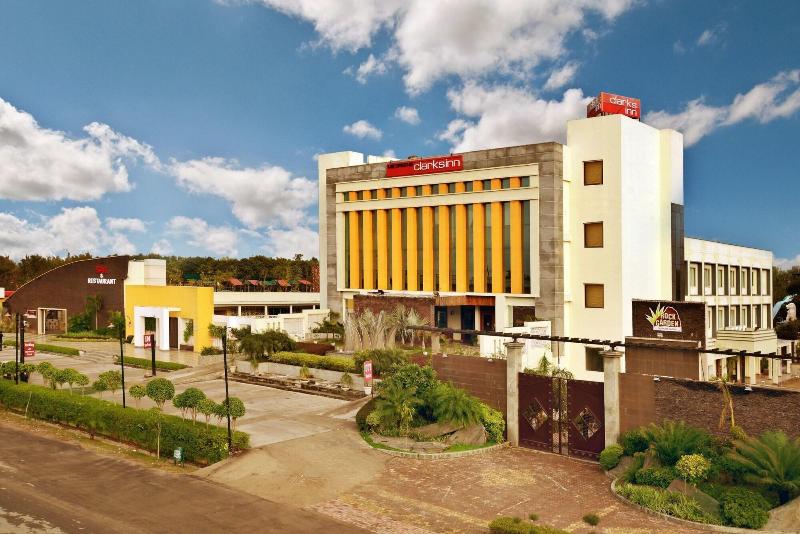 Mb Greens Clarks Inn Moradabad