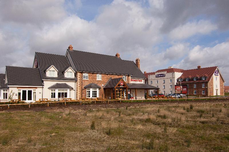 Premier Inn Bedford South - A421