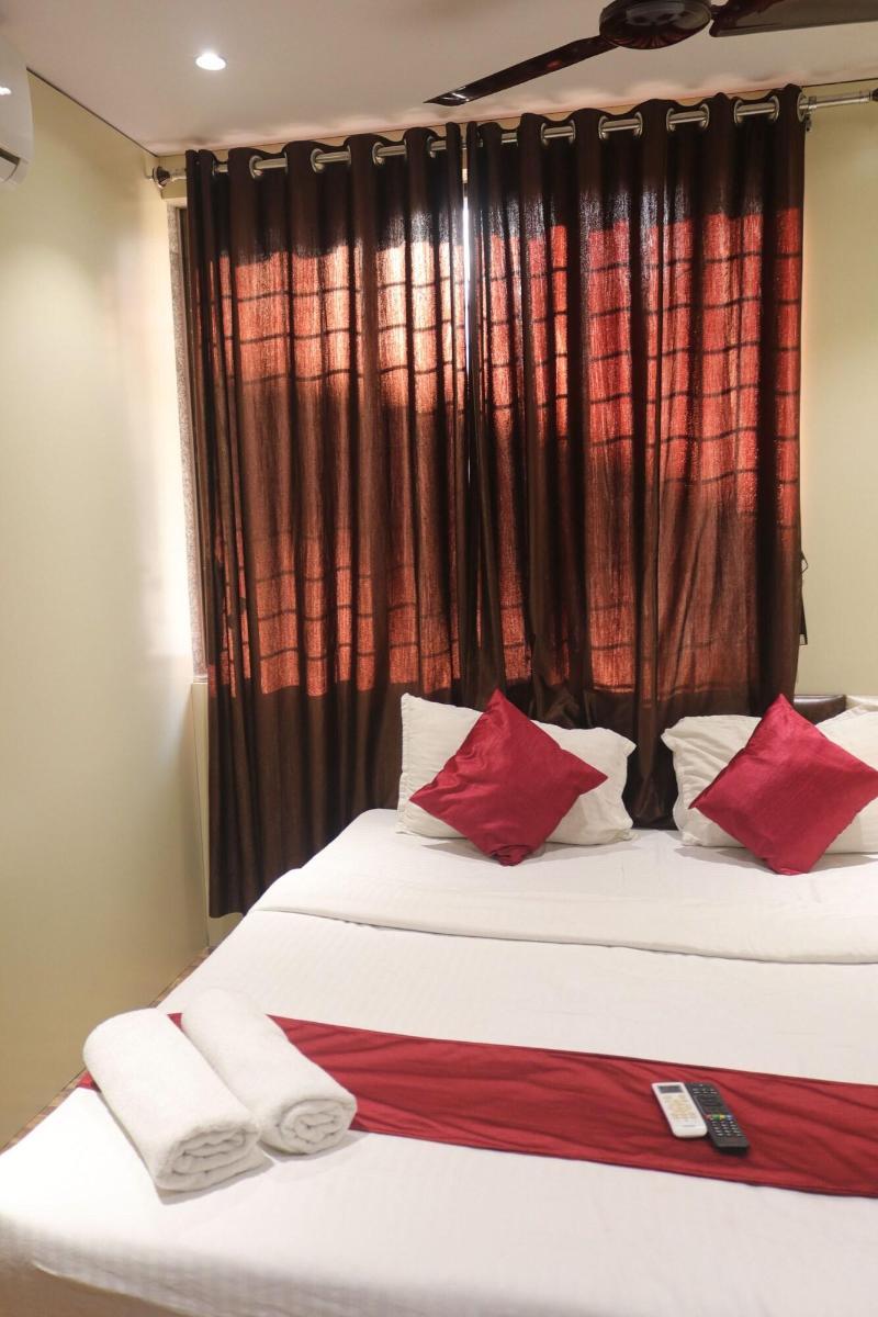 Hotel Pub Street Inn image