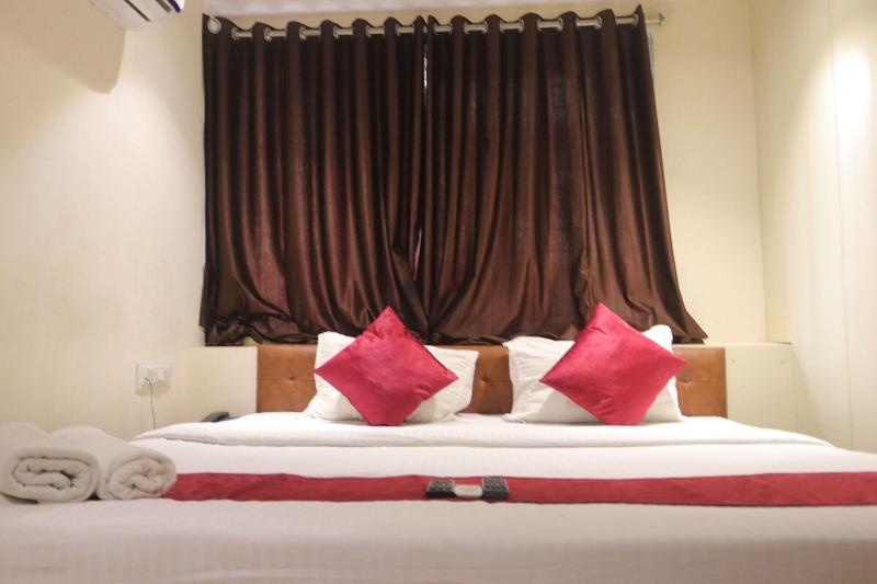 Hotel Pub Street Inn image