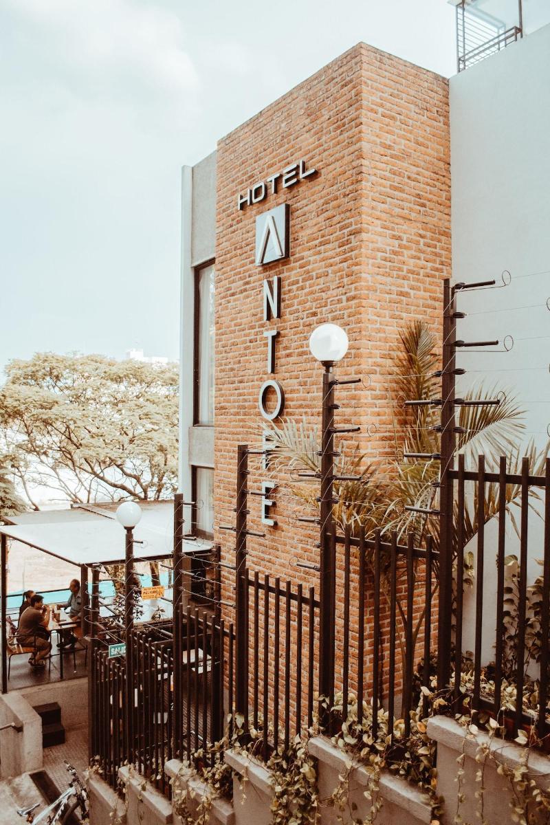 Hotel Antope — exterior view