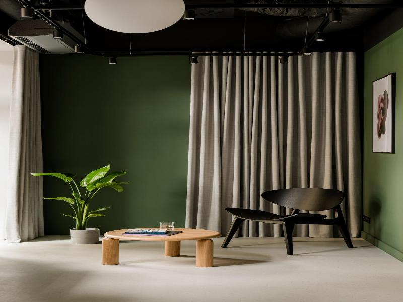Plantonia Aparthotel image