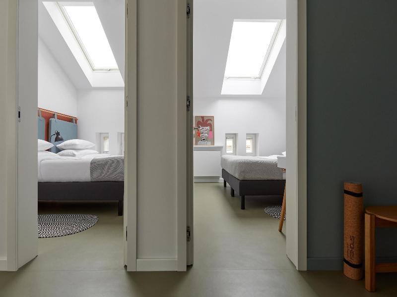 Plantonia Aparthotel image