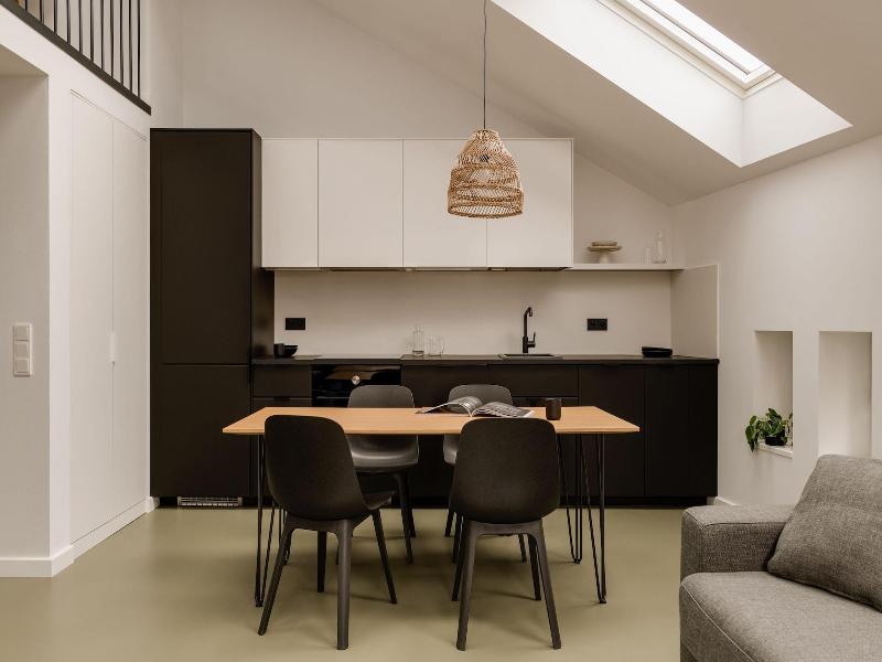 Plantonia Aparthotel image