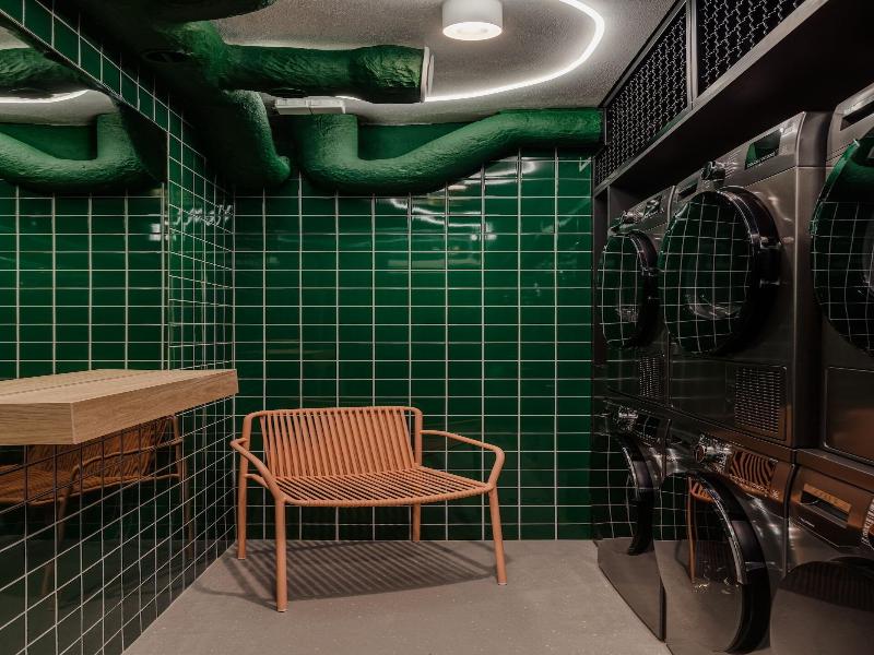 Plantonia Aparthotel image