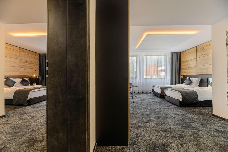 B The Hotel image