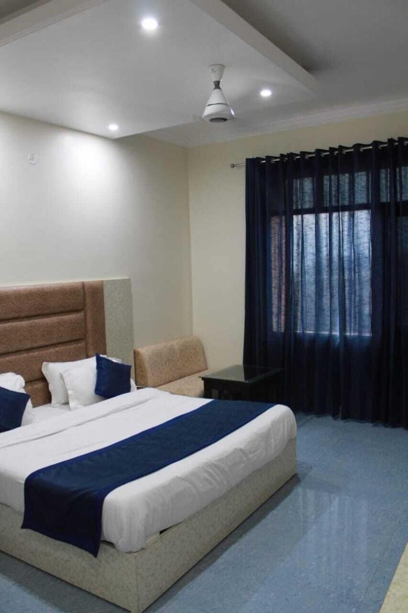 Hotel Mount View image