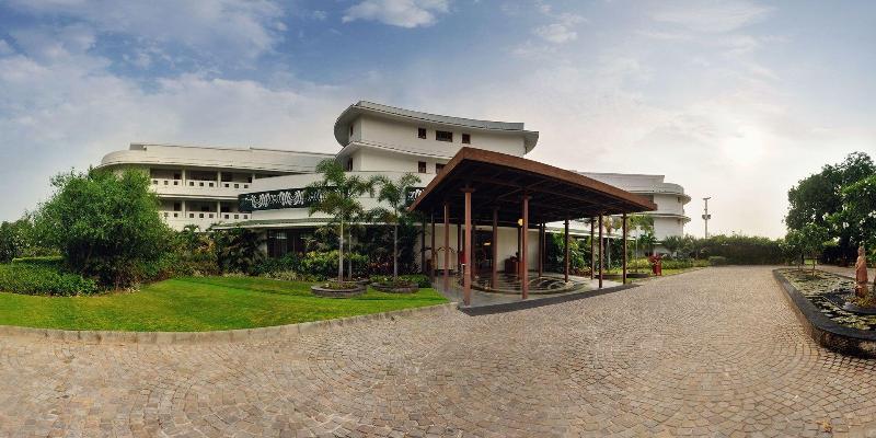 Gulmohar Greens Golf Country Club image