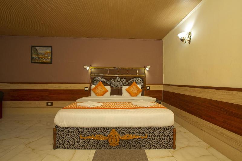 Ishaan Resort image