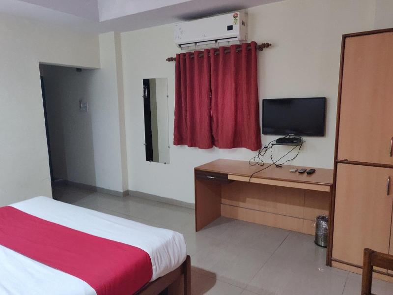 Hotel Rahul image