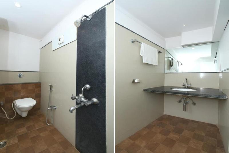 Hotel Rahul image