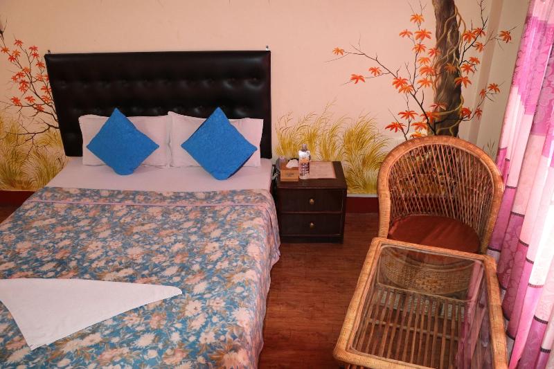 Hotel Happy Home image