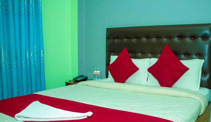Hotel Happy Home image