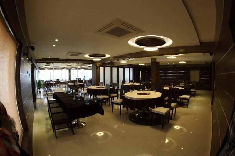 Shangri La Grand The Hotel image