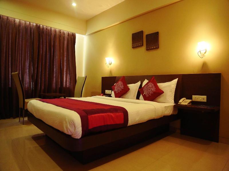 Oyo 1349 Hotel Solitaire image