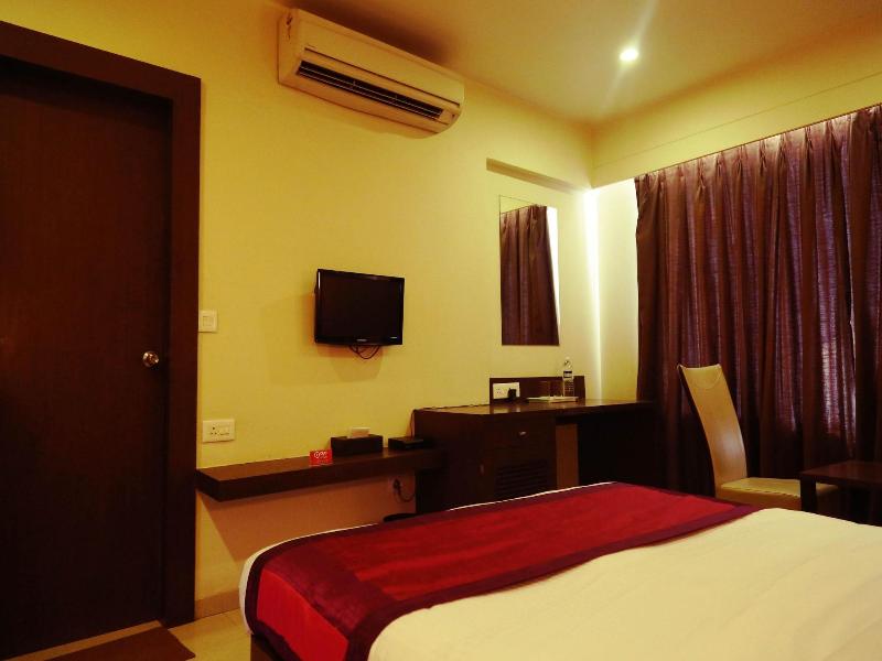 Oyo 1349 Hotel Solitaire image