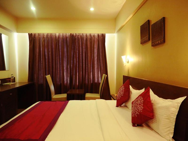Oyo 1349 Hotel Solitaire image