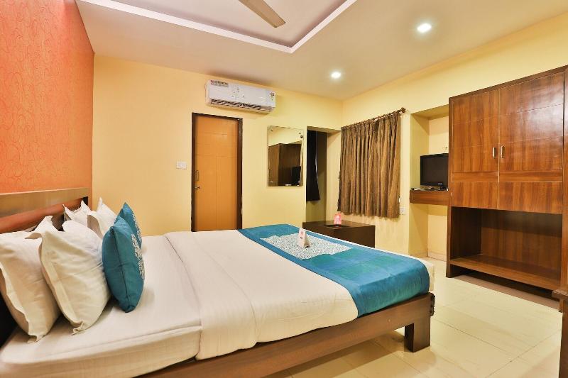 3444 Hotel Sunrise image