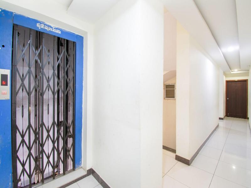 15936 Hotel Gnr Residency image