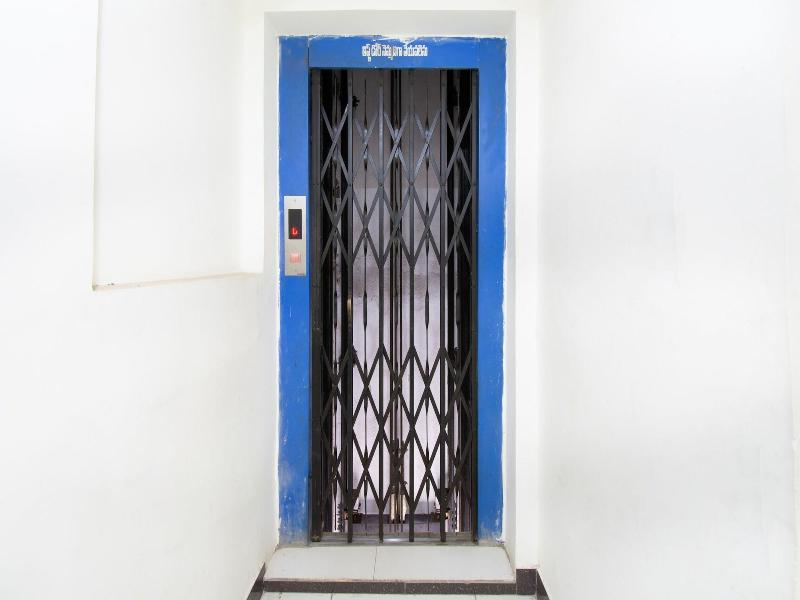 15936 Hotel Gnr Residency image