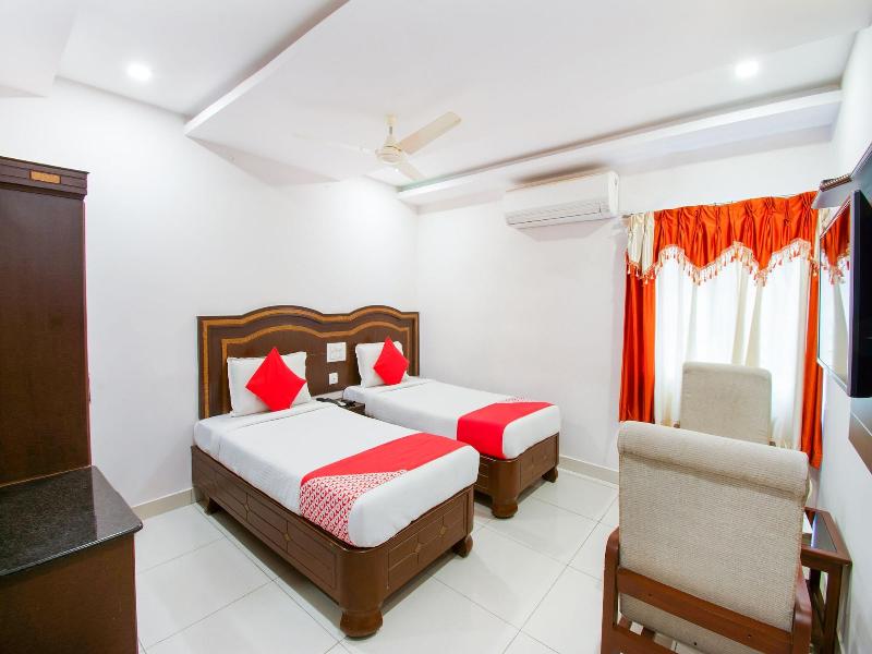 15936 Hotel Gnr Residency image