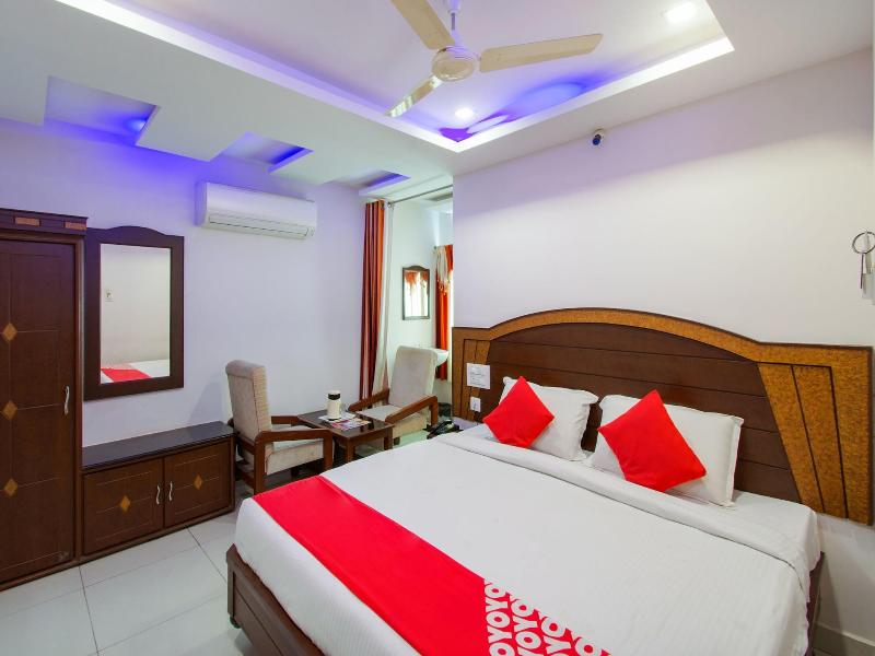 15936 Hotel Gnr Residency image