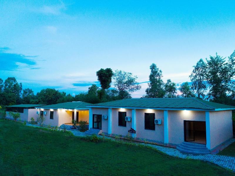 Clarissa Resort