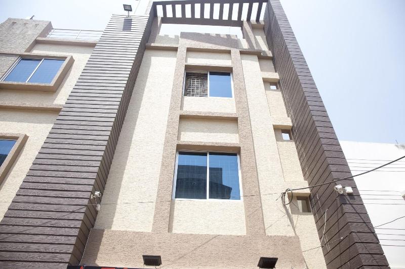 3904 Home Stay Tara Palace — photo 2