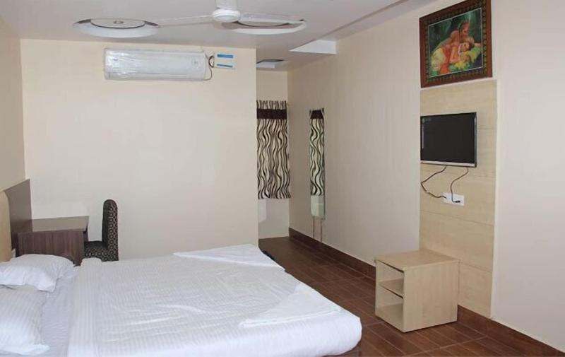 Hotel Nakshatra Inn — photo 3