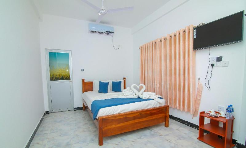 Hotel Sun Blue image