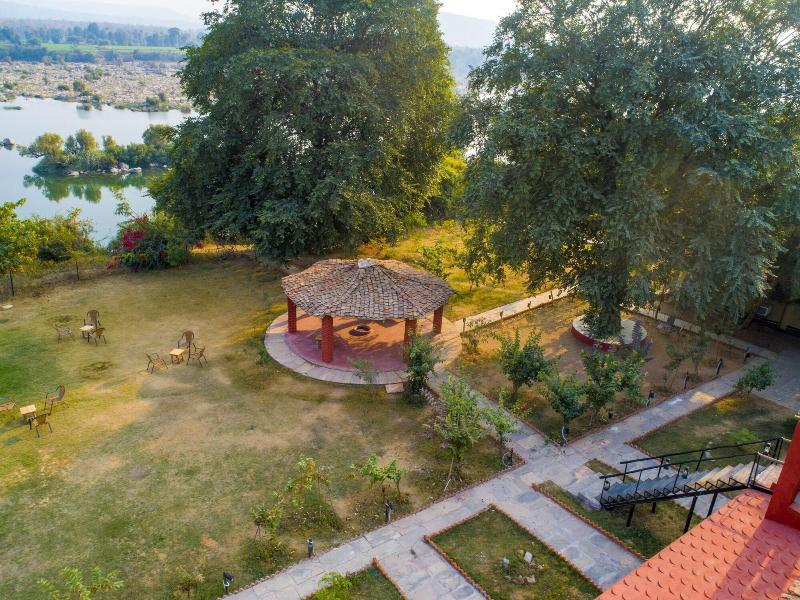Greetoe Camp Panna