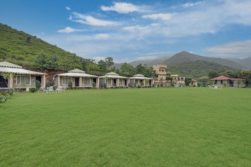 Kavish Holiday Hill Resort image
